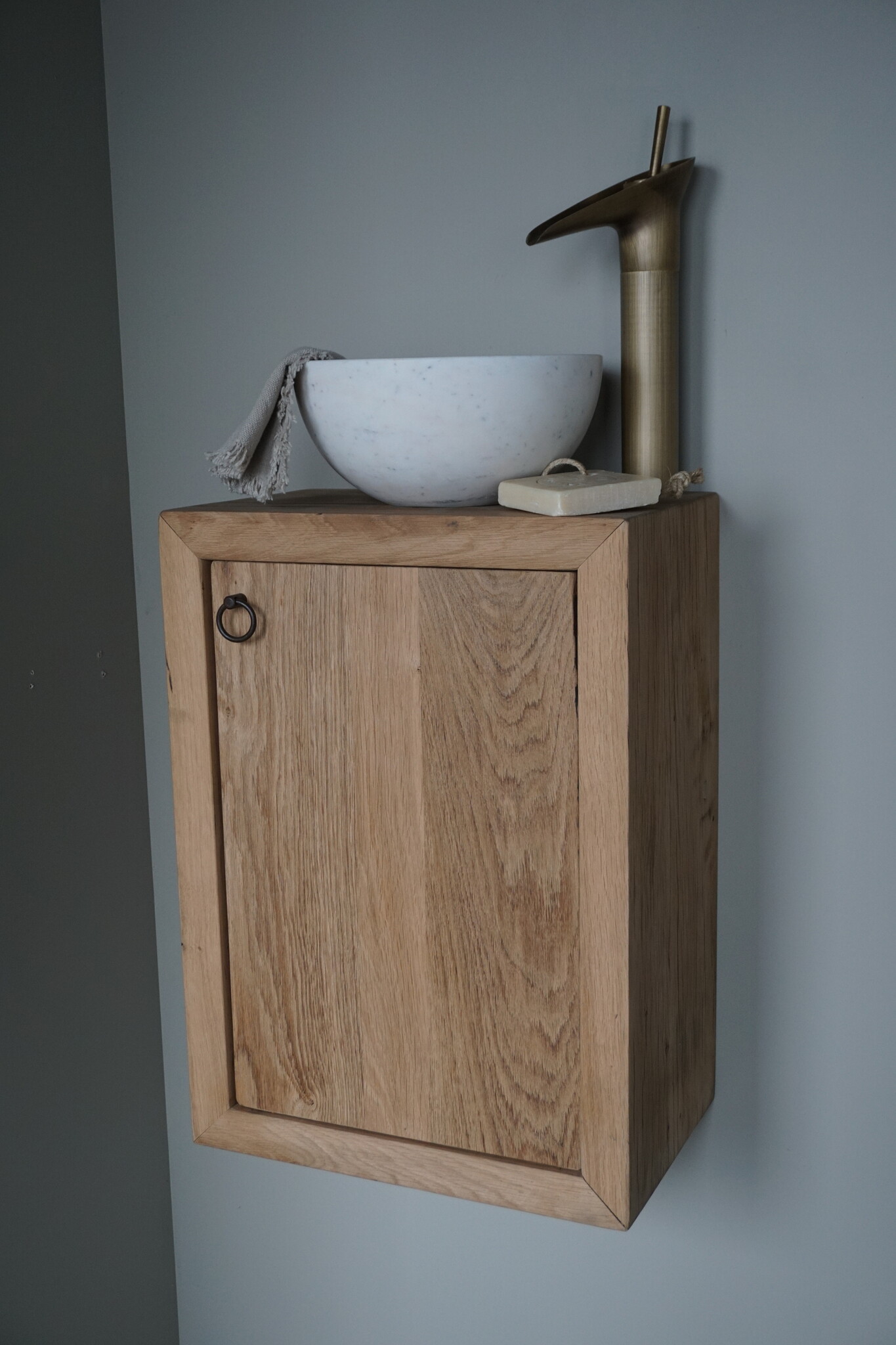 Rene Houtman Daantje Zwevend Toiletmeubel Geschaafd Oud Eiken H55 x B40 x D25