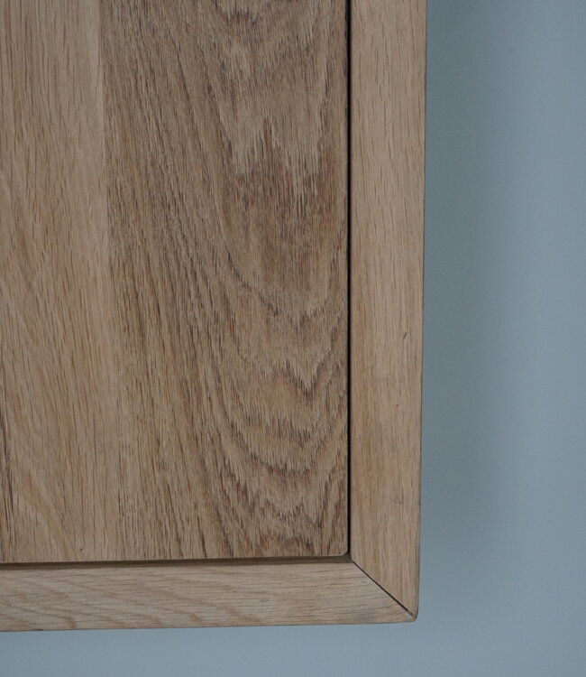 Rene Houtman Daantje Zwevend Toiletmeubel Geschaafd Oud Eiken  H55 x B40 x D25