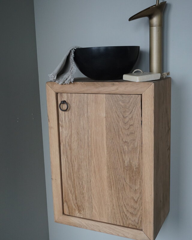 Rene Houtman Daantje Zwevend Toiletmeubel Geschaafd Oud Eiken H55 x B40 x D25