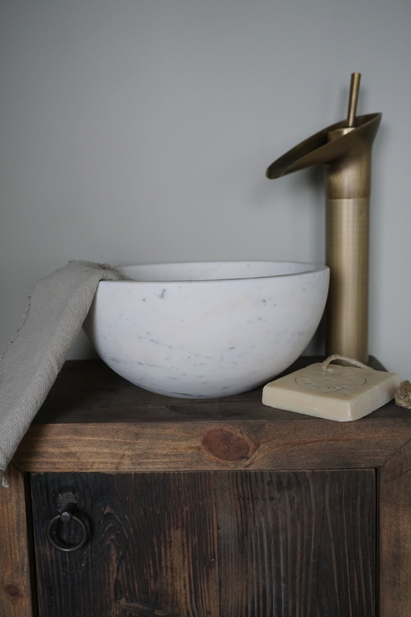 Rene Houtman Daantje Zwevend Toiletmeubel Grenen Wagondelen H55 x B40 x D25