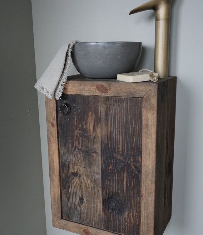 Rene Houtman Daantje Zwevend Toiletmeubel Grenen Wagondelen  H55 x  B40 x D25