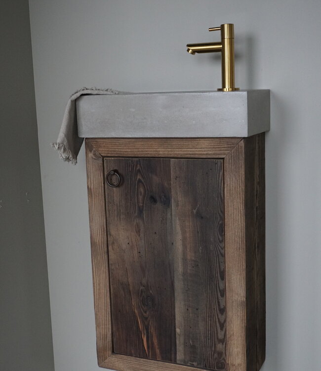 Rene Houtman Daantje Zwevend Toiletmeubel Grenen Wagondelen | H55,5 x B36 x D17