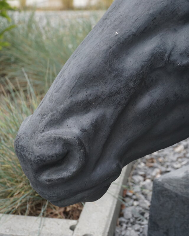 Rene Houtman Paardenbeeld Fury | Antraciet | H62 x B23 cm