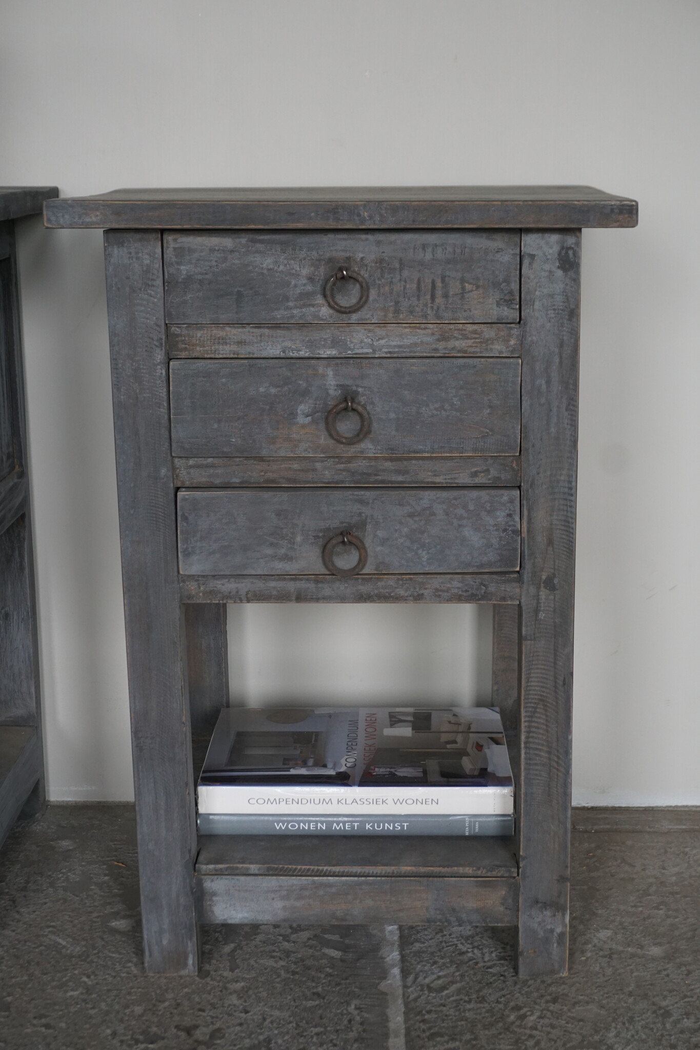 Rene Houtman Nachtkastje Hout | H72,5 x B50,5 x D40 cm