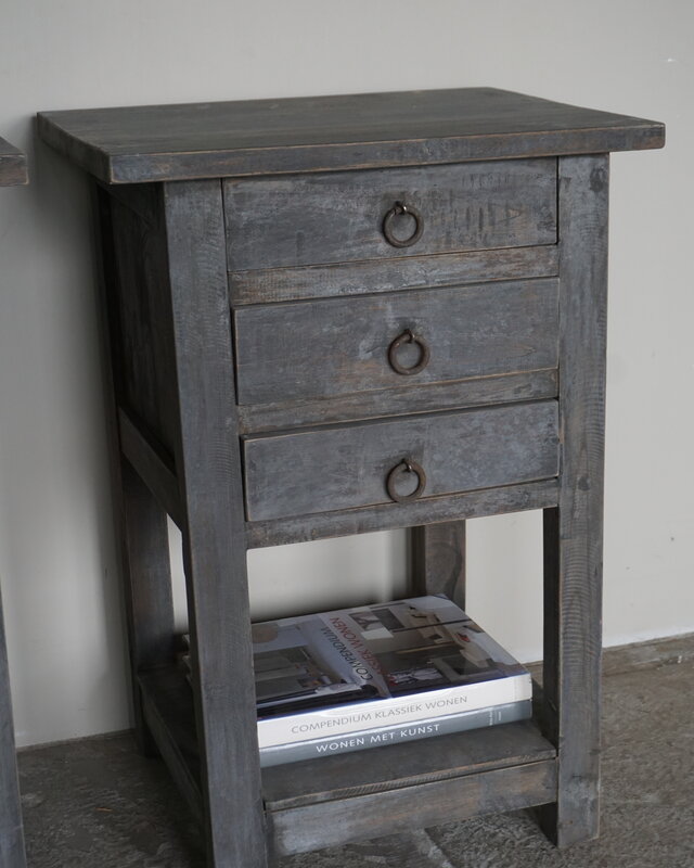 Rene Houtman Nachtkastje Hout | H72,5 x B50,5 x D40 cm