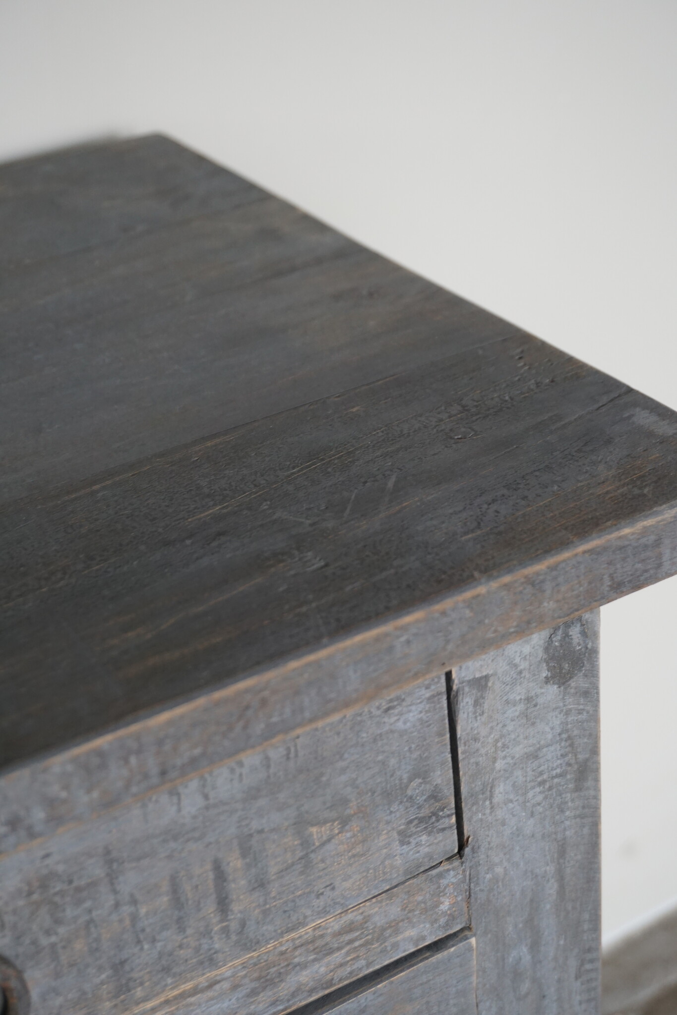 Rene Houtman Nachtkastje Hout | H72,5 x B50,5 x D40 cm