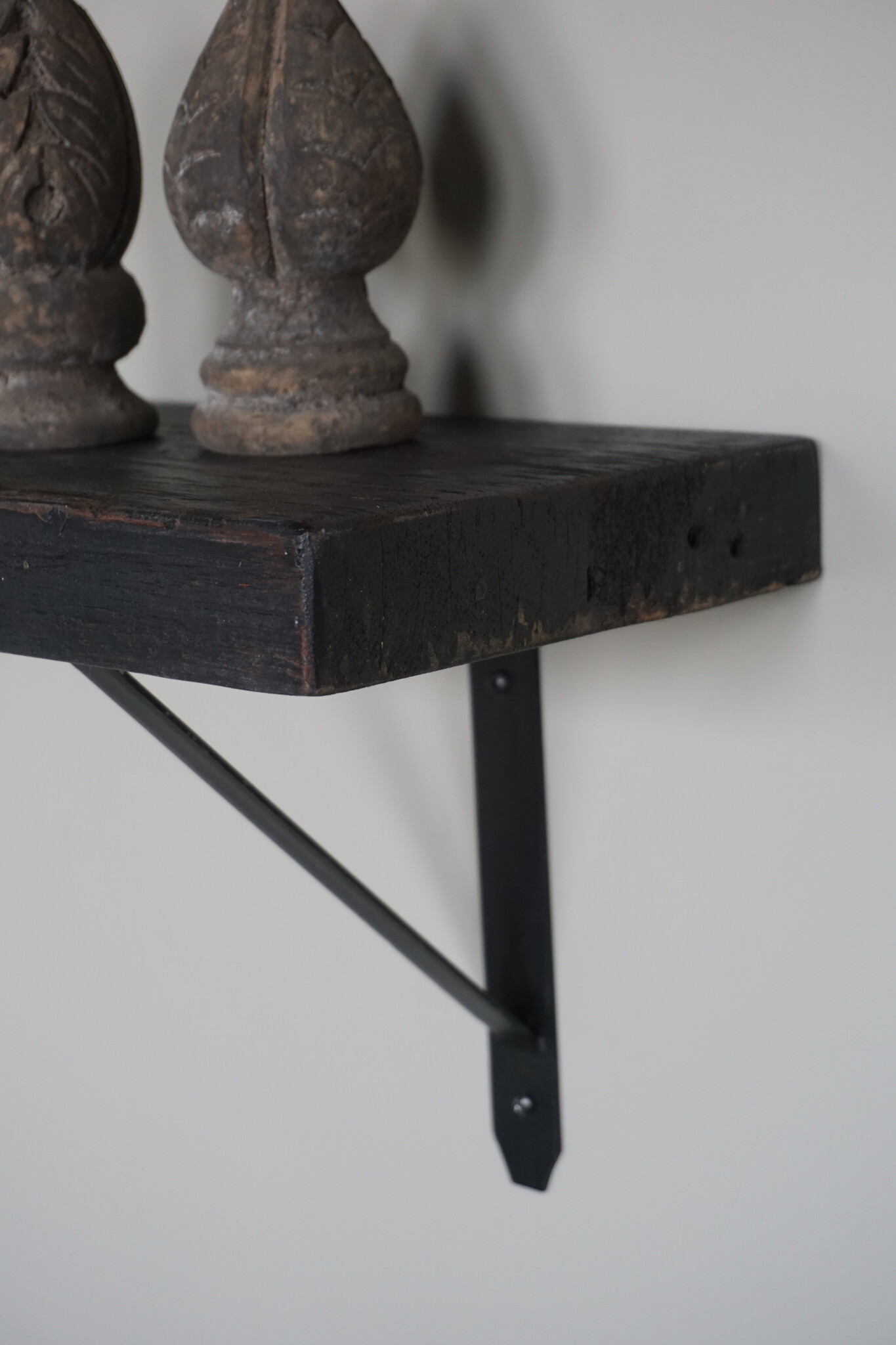 Rene Houtman Muurplank/Wandplank Oud Zwart Met Beugels - 60 t/m 200 Cm