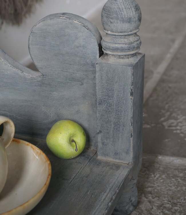 Rene Houtman Bajot Tafeltje | Oud Hout | H38 x B46 x D34,6 cm