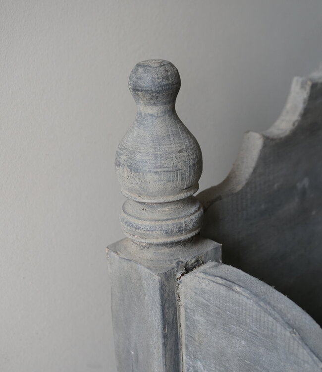 Rene Houtman Bajot Tafeltje | Oud Hout | H38 x B46 x D34,6 cm