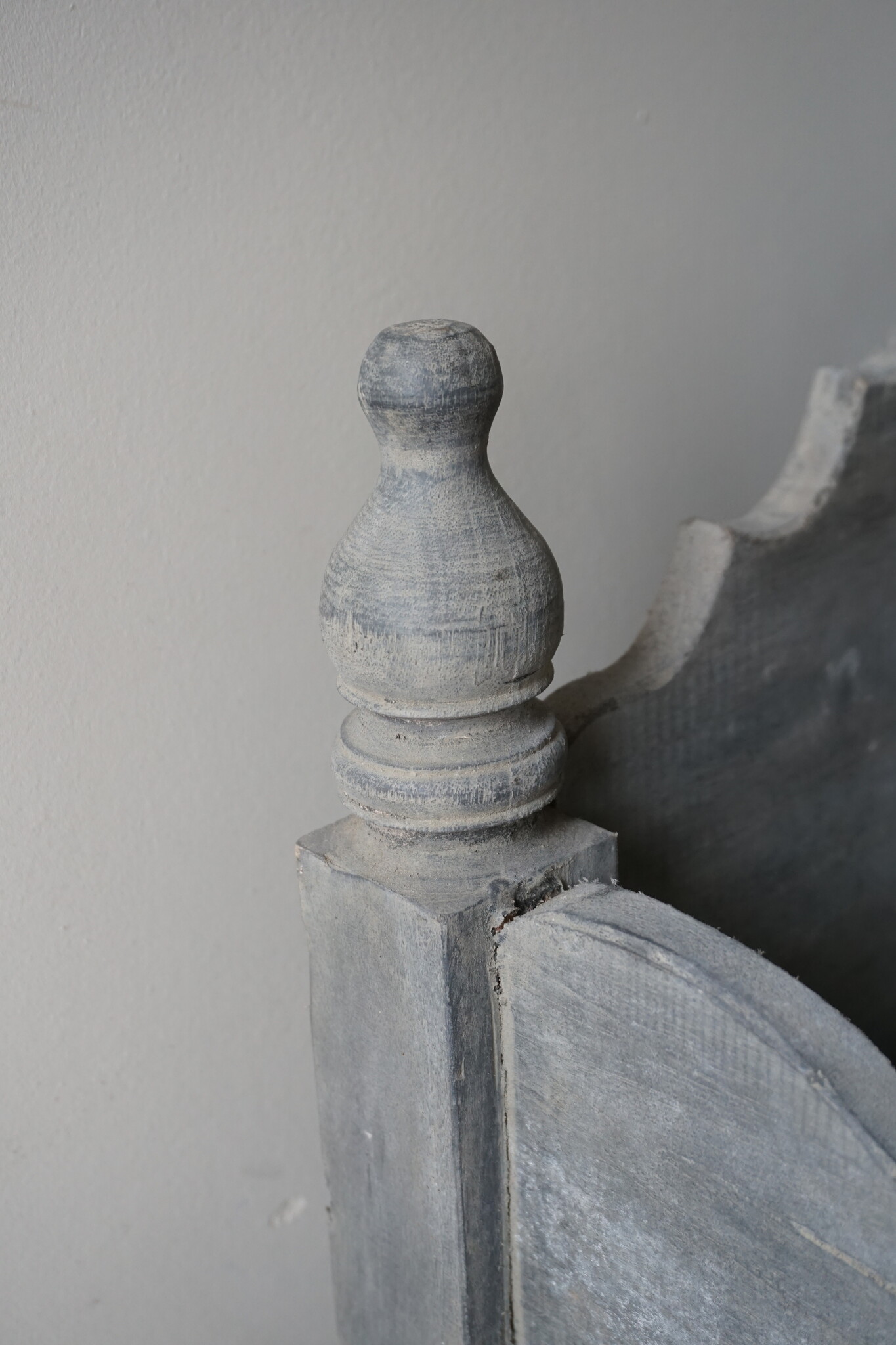 Rene Houtman Bajot Tafeltje | Oud Hout | H38 x B46 x D34,6 cm