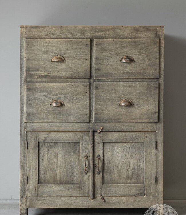 Be-Uniq Oude Ladekast | Rustiek Verweerd | H122xB89xD45 cm