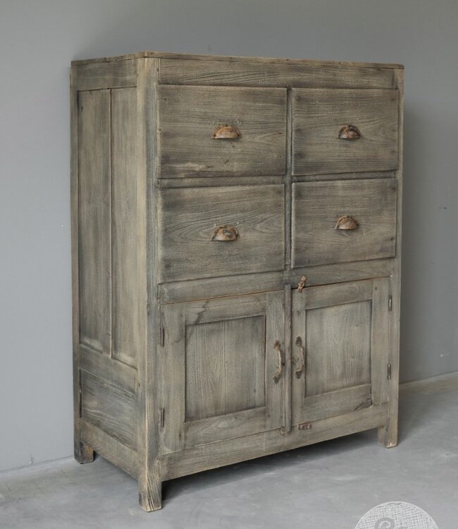 Be-Uniq Oude Ladekast | Rustiek Verweerd | H122xB89xD45 cm