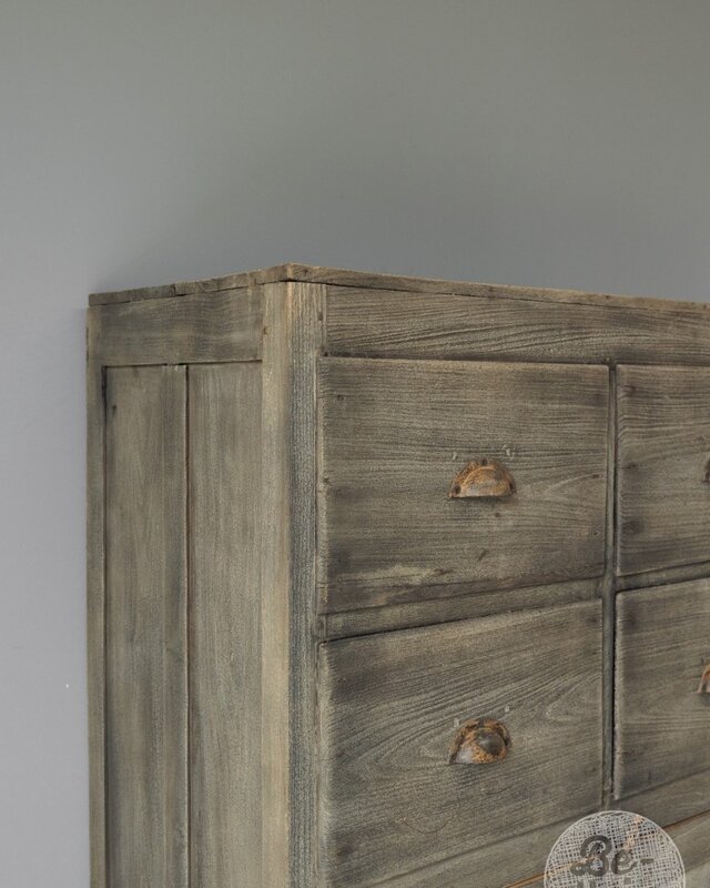 Be-Uniq Oude Ladekast | Rustiek Verweerd | H122xB89xD45 cm