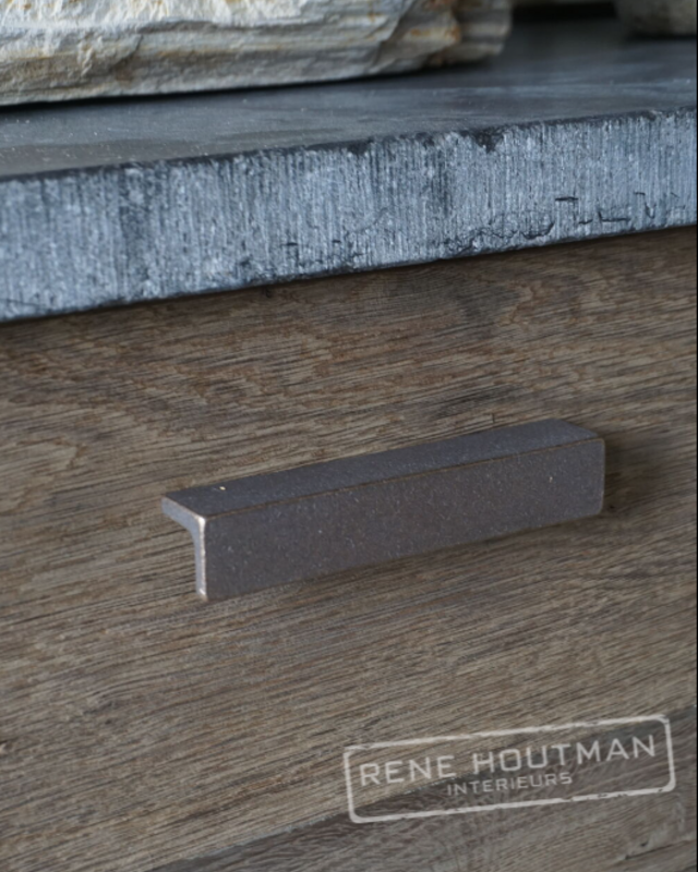 Rene Houtman Badkamermeubel Thijn | Oud Eikenhout | Kies Maat
