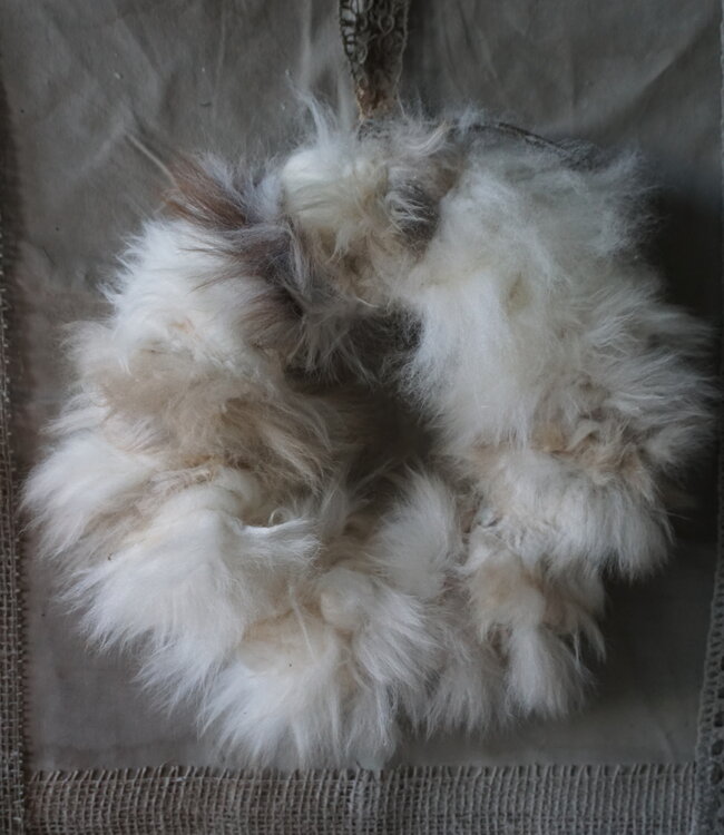 Rene Houtman Wanddoek | Wollen krans | H73 x B60 cm