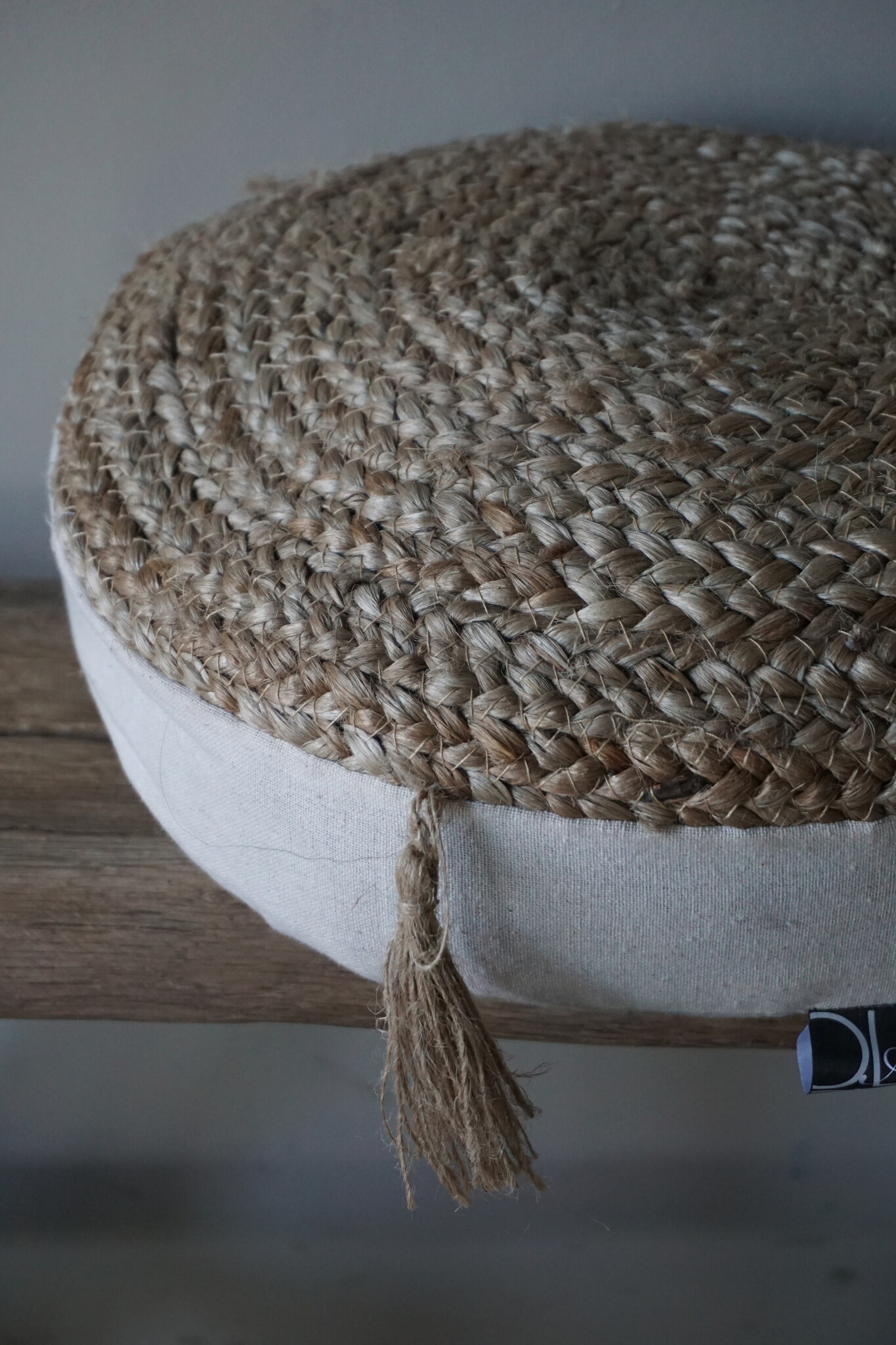 Rene Houtman Rond Vloerkussen | Jute | Ø36 cm