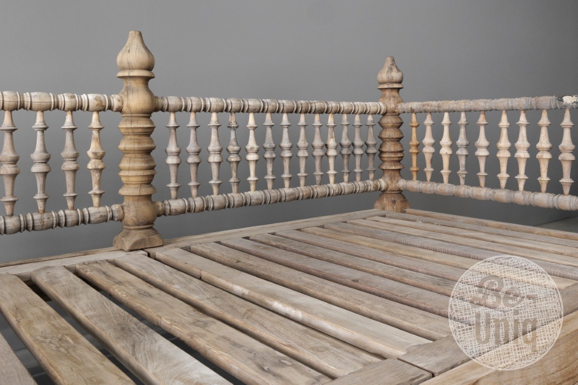 Be-Uniq Authentiek Daybed | India | H107xB210xD107 cm