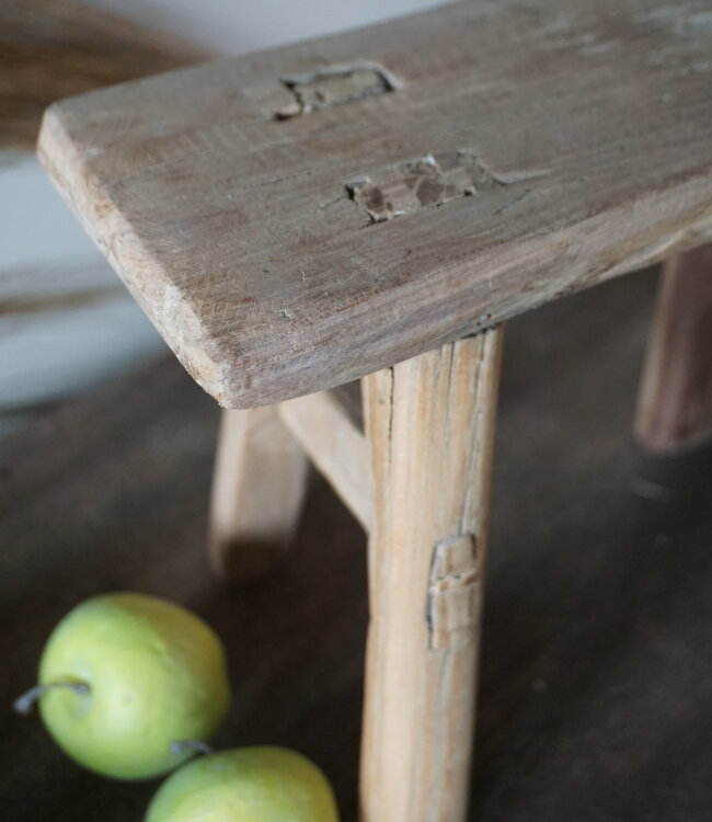 Rene Houtman Oud Vensterbank Krukje | China | H21 x B32 x D14,5 Cm