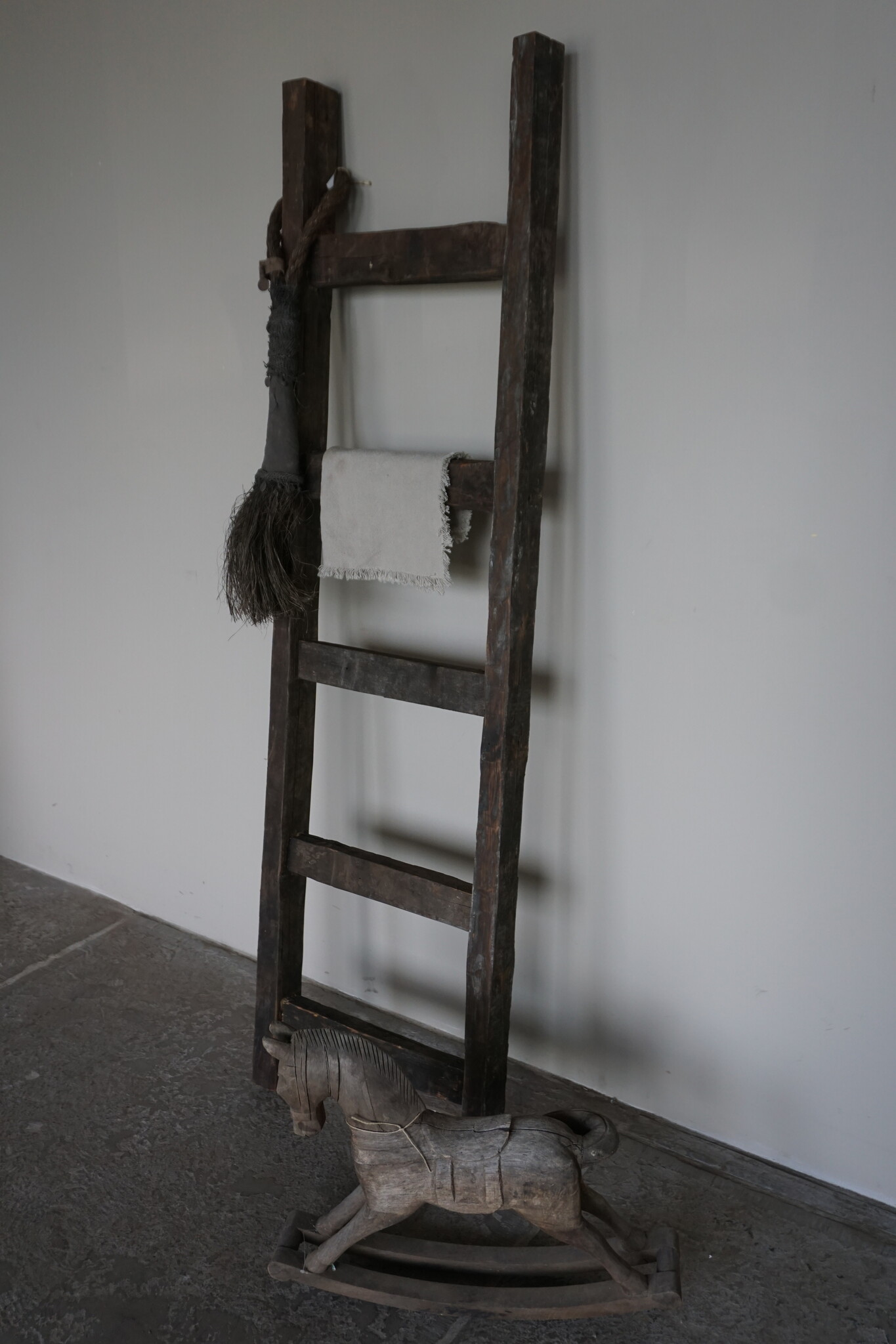 Aura Peeperkorn Ladder Old Farm Oud Verweerd Hout | H160 x B44.5