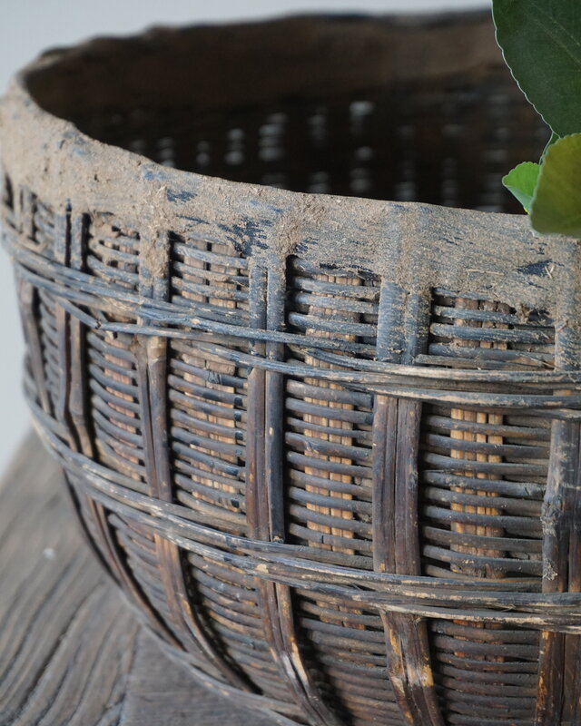 Aura Peeperkorn Gewoven Bamboo Mand | D45 x H21 cm