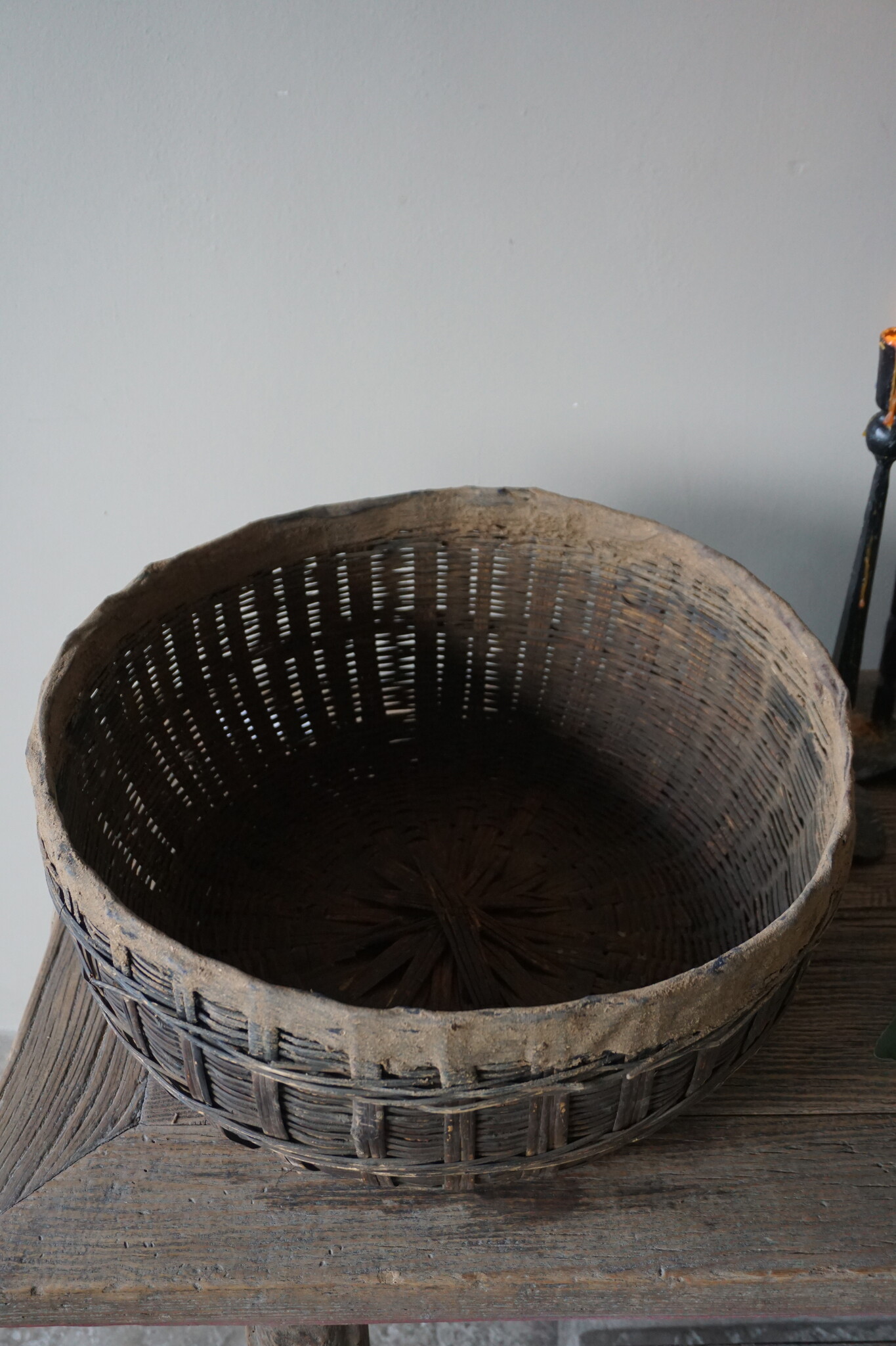 Aura Peeperkorn Gewoven Bamboo Mand | D45 x H21 cm