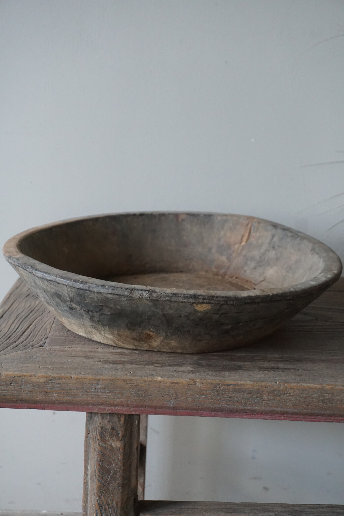 Aura Peeperkorn Oud Houten Schaal Rustiek | D45 x H 10 cm