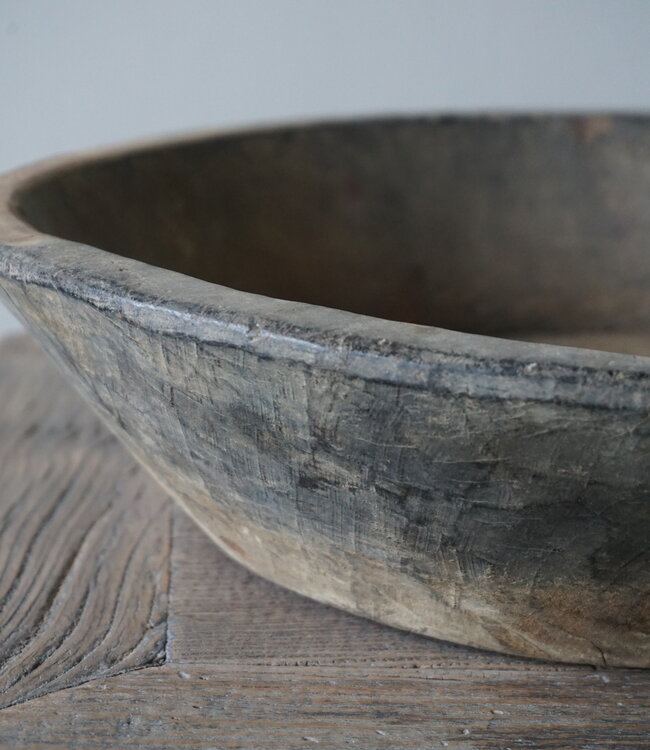 Aura Peeperkorn Oud Houten Schaal Rustiek | D45 x H 10 cm