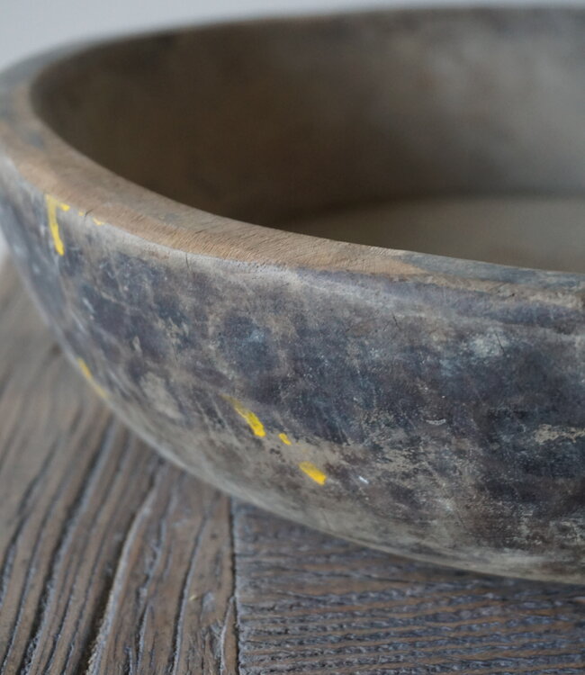 Aura Peeperkorn Oud Houten Schaal Rustiek | D38 x H 9 cm