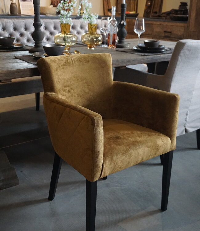 Rene Houtman Eetkamerstoel/Armstoel Jenny | Verschillende Stofkeuzes |