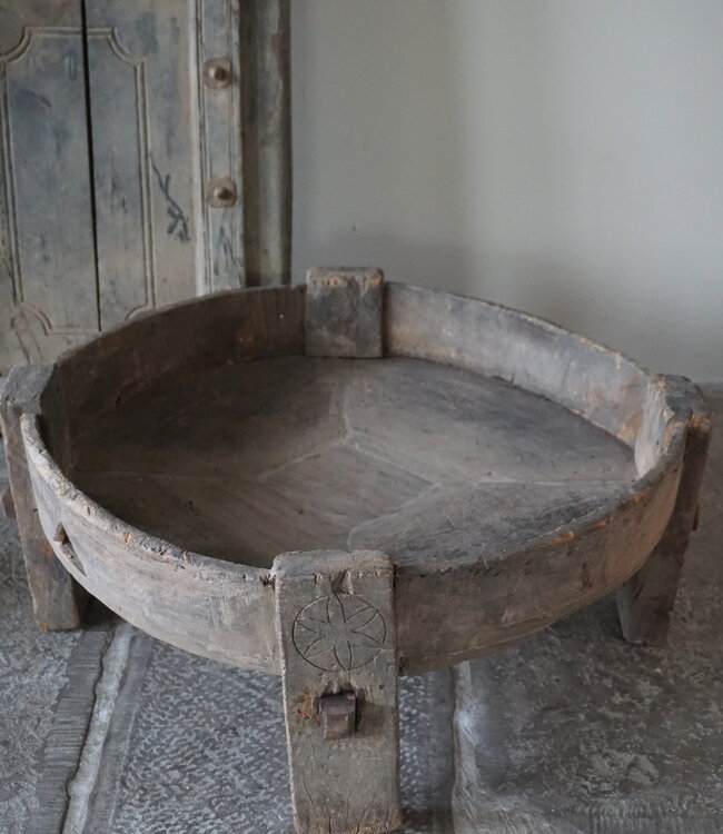 Rene Houtman Chakki Tafeltje Oud Hout | D65 x H28 cm