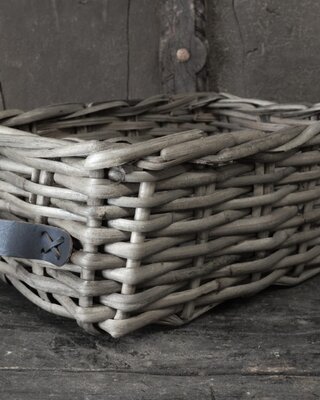 Be-Uniq Kastmand Nola H18xB32xD45 Cm | Rattan Grey