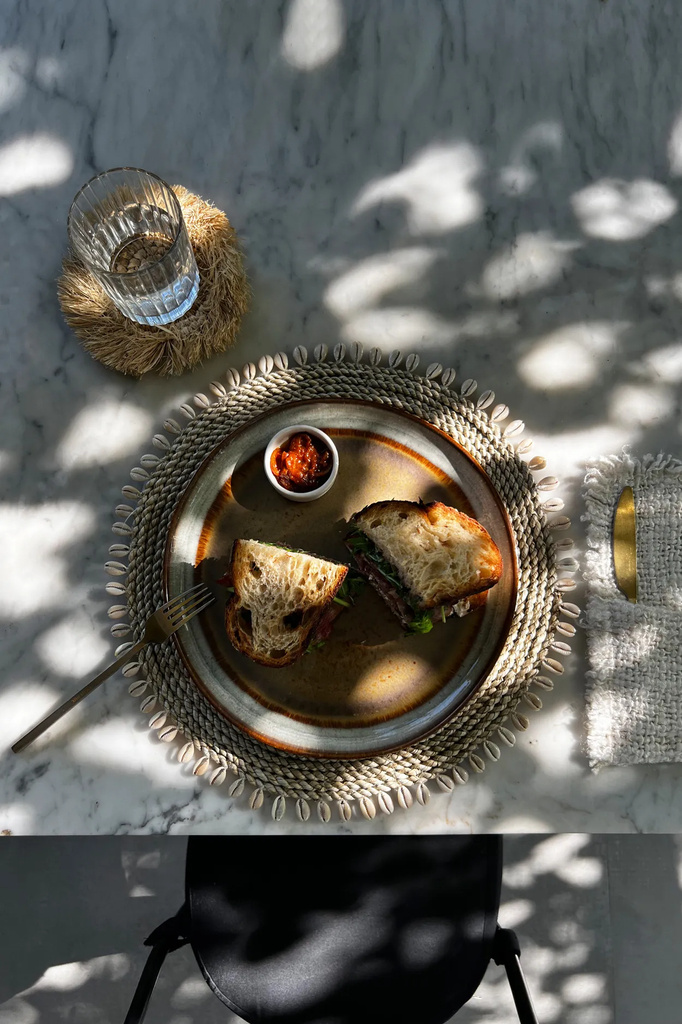 Bazar Bizar De Seagrass Shell Placemat - Naturel
