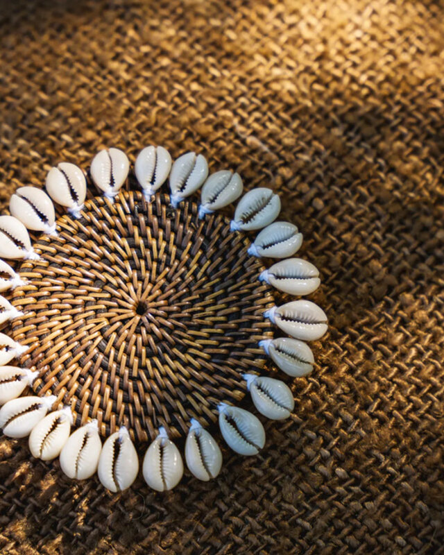 Bazar Bizar De Colonial Shell Onderzetter - Naturel Bruin