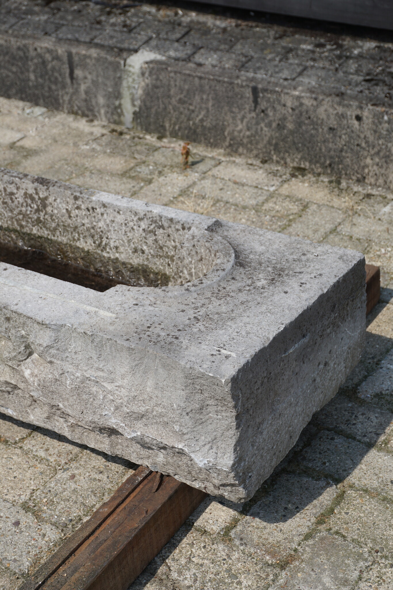 Rene Houtman Arduinen Bak/Trog | Robuust | H23 x B130 x D44 cm