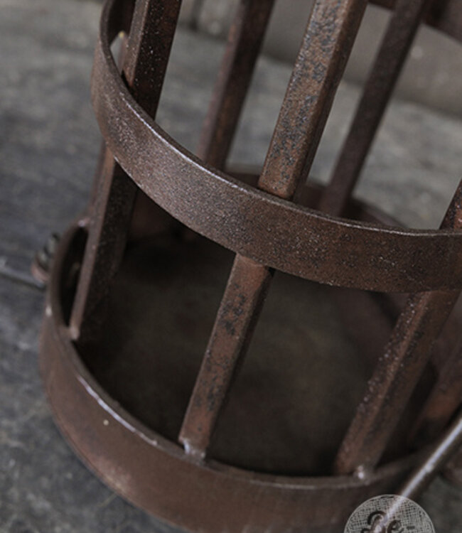 Be-Uniq Kandelaar Smeedijzer | Viking | H53 x B19 x D19 cm