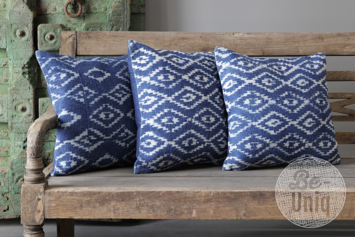 Be-Uniq Sierkussens Indigo | Set van 2 | Dessin C | H45 x B45 cm