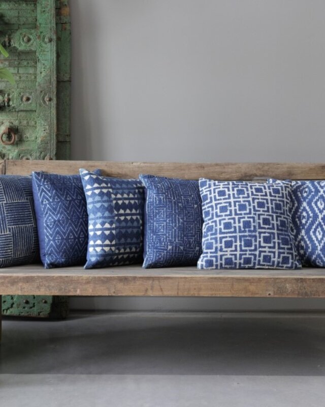 Be-Uniq Sierkussens Indigo | Set van 2 | Dessin C | H45 x B45 cm