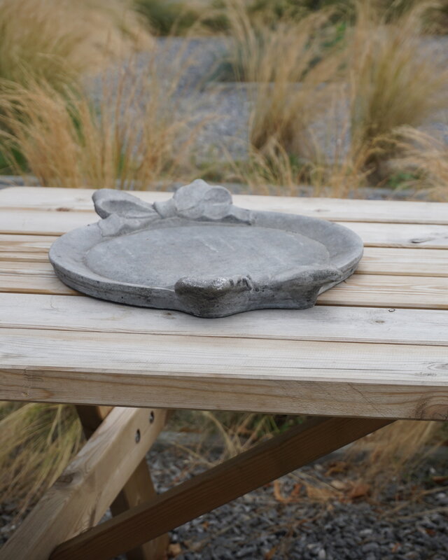 Il Cupido Vogelschaal | Beton Gietsteen | H4,5 x B47 x D36 cm