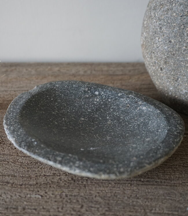 Rene Houtman Natuurstenen Schaaltje | Tweedekansje | B15 x D12 x H2,5 cm