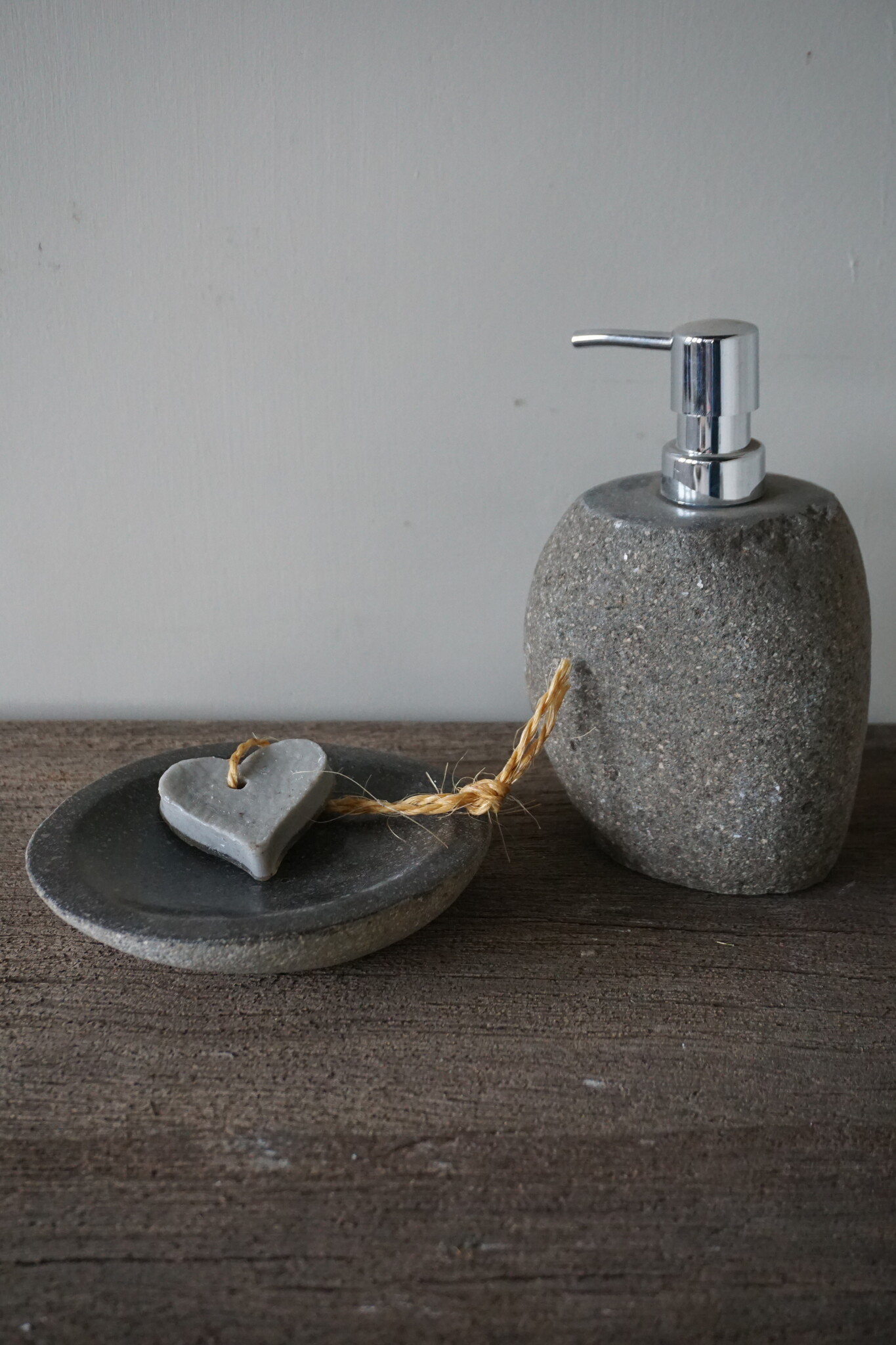 Rene Houtman Natuurstenen Schaaltje | Graniet | B15 x D14 x H3 cm