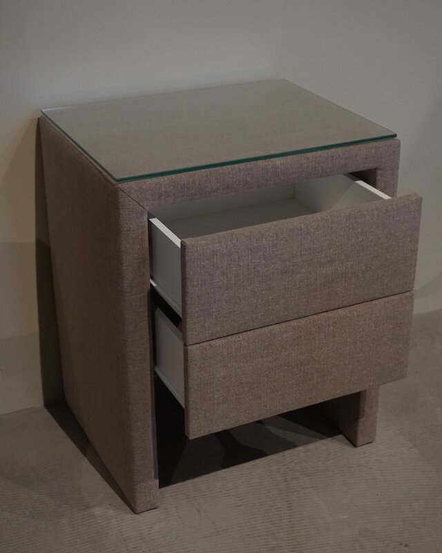 Rene Houtman Nachtkastje Stof | 2 Laden | H61xB50xD40 cm