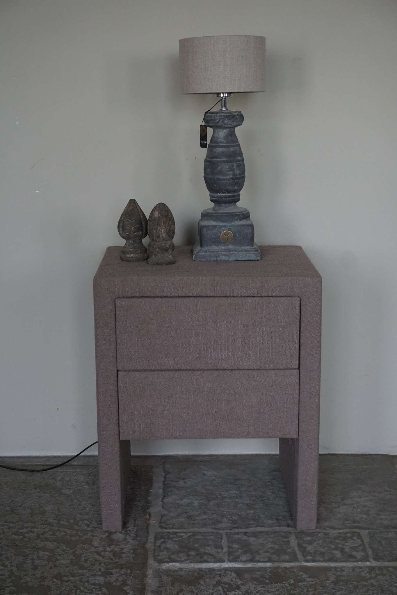 Rene Houtman Nachtkastje Stof | 2 Laden | H61xB50xD40 cm