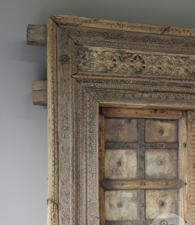 Be-Uniq Oude Poort | India | H253 x B160 x D20 cm