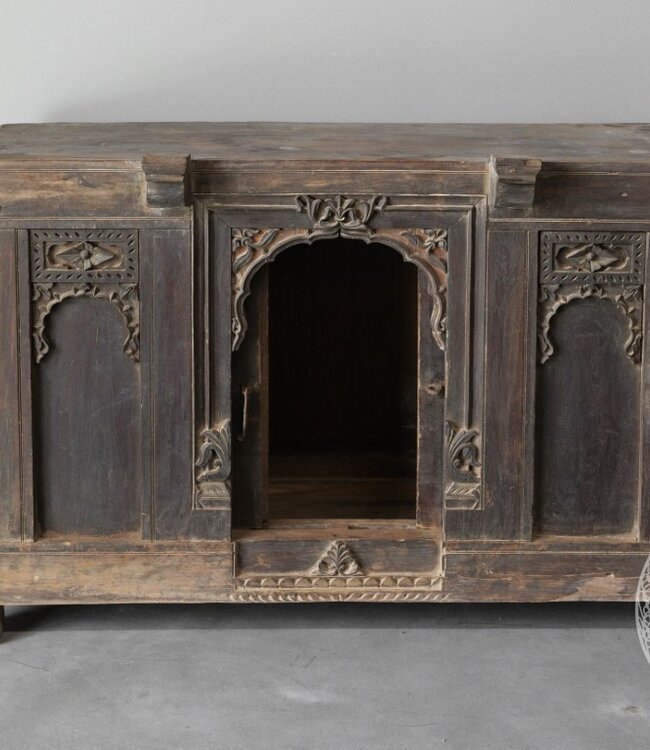 Be-Uniq Antiek Klein Dressoir | India | H69xB98xD39 cm