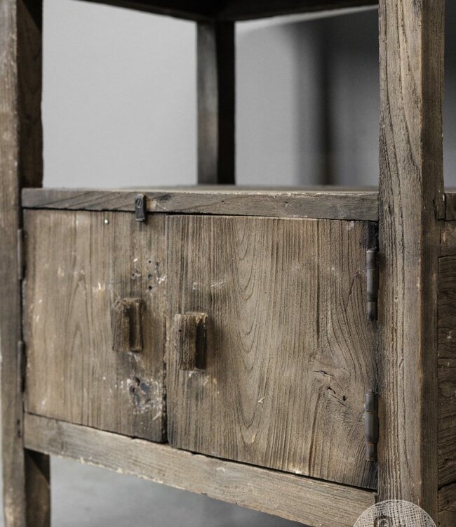 Be-Uniq Oud Kastje | Rustiek Verweerd | H66xB55xD53 cm