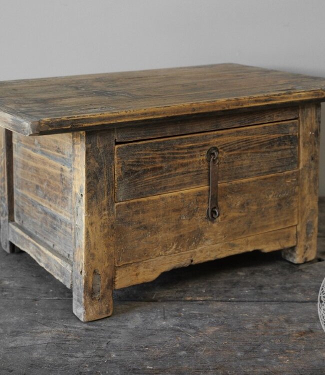 Be-Uniq Authentiek Ladekastje | China | H30xB57xD35 cm