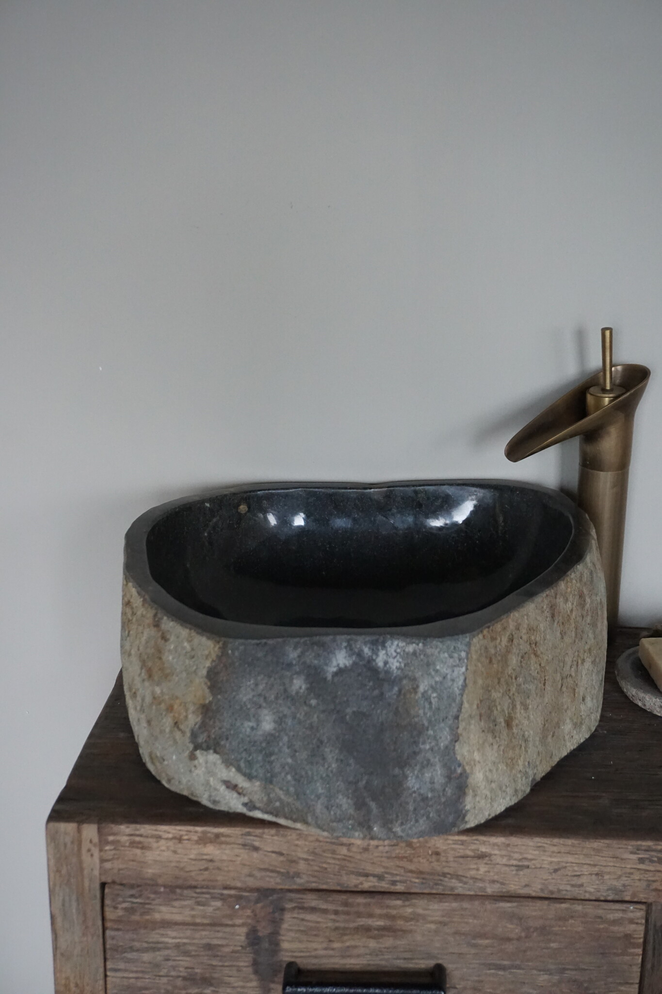 Rene Houtman Waskom Rivierkom + spoelgat B43 x D42 x H15 Cm