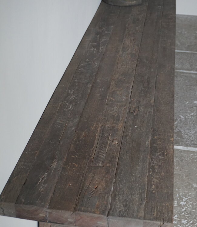 Rene Houtman TV-Meubel Schuine Poten B220 x D43 x H56 Cm