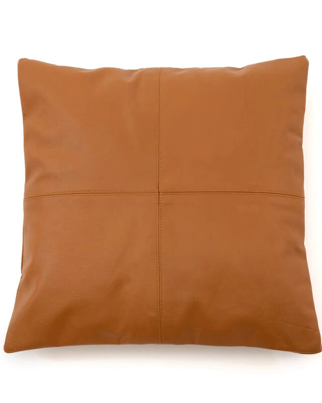 Bazar Bizar De Four Panel Leather Kussenhoes - Camel - 40x40