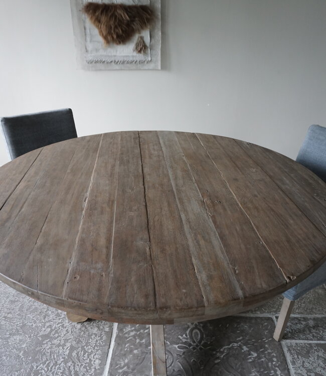 Rene Houtman Eetkamertafel Rond | Ø140 x H80 cm | Bruin